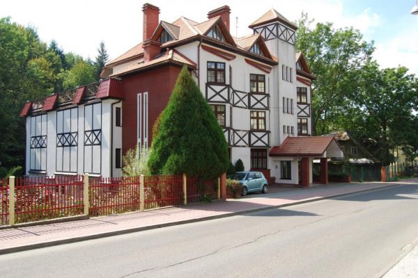 Familijny Ośrodek Wypoczynkowo-Rehabilitacyjny w Krynicy-Zdroju