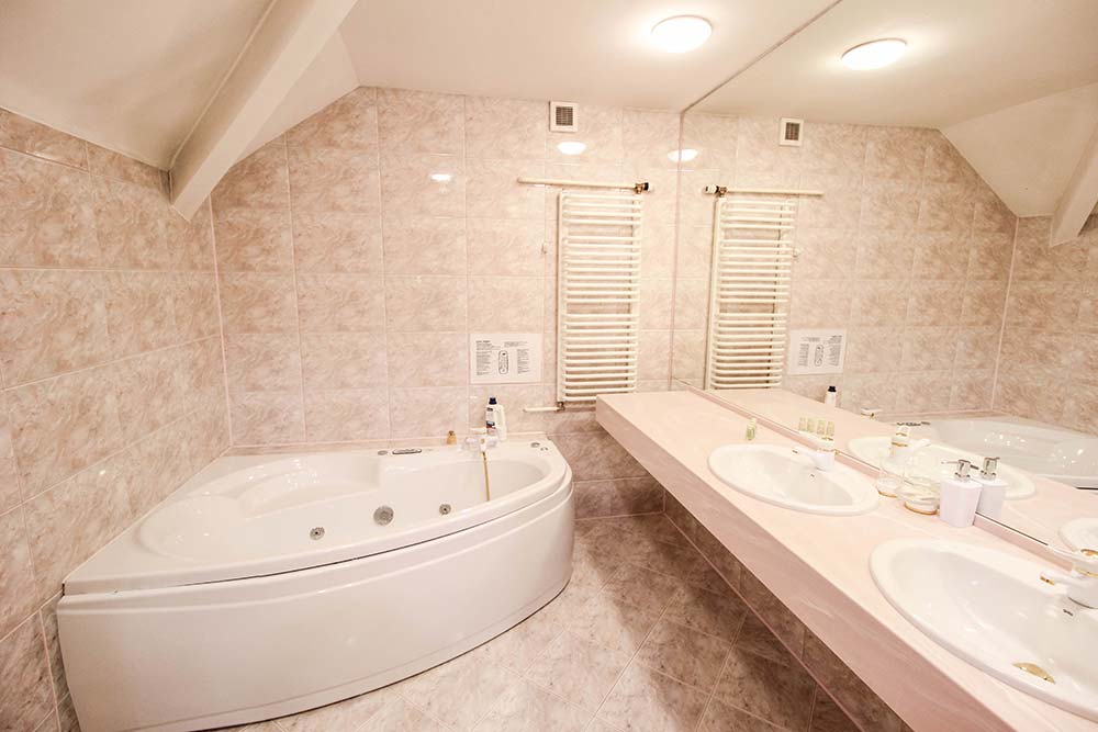 Familijny Ośrodek Wypoczynkowo-Rehabilitacyjny w Krynicy-Zdroju