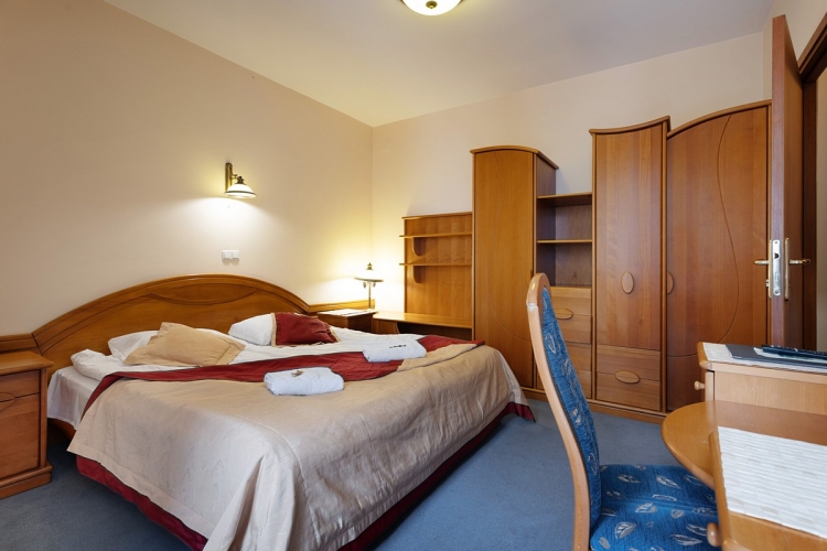 Familijny Ośrodek Wypoczynkowo-Rehabilitacyjny w Krynicy-Zdroju