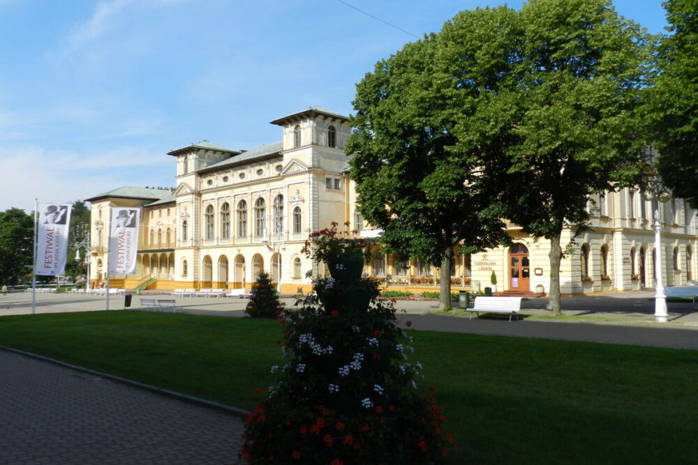 Sanatorium Uzdrowiskowe Watra w Krynicy-Zdroju