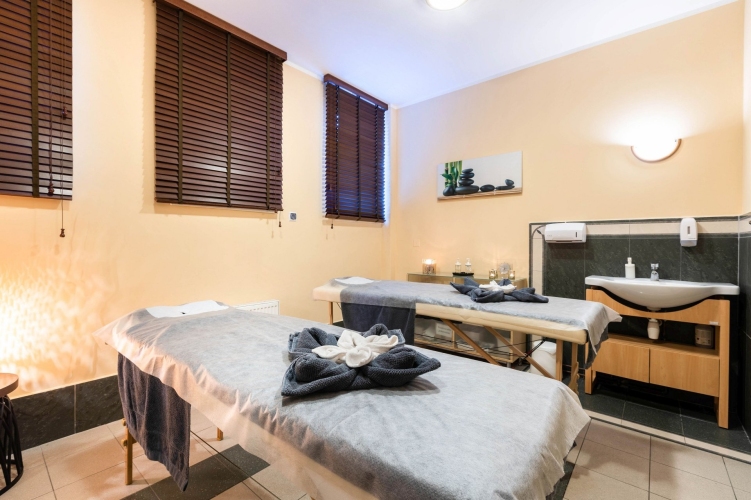 Hotel ,,Kudowa **** Manufaktura Relaksu” w Kudowie-Zdroju