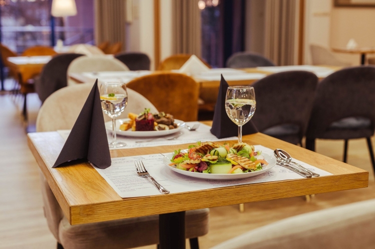 Hotel ,,Kudowa **** Manufaktura Relaksu” w Kudowie-Zdroju