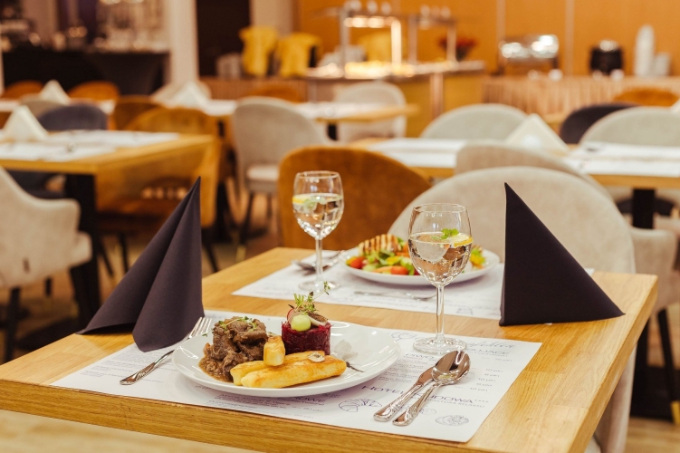 Hotel ,,Kudowa **** Manufaktura Relaksu” w Kudowie-Zdroju