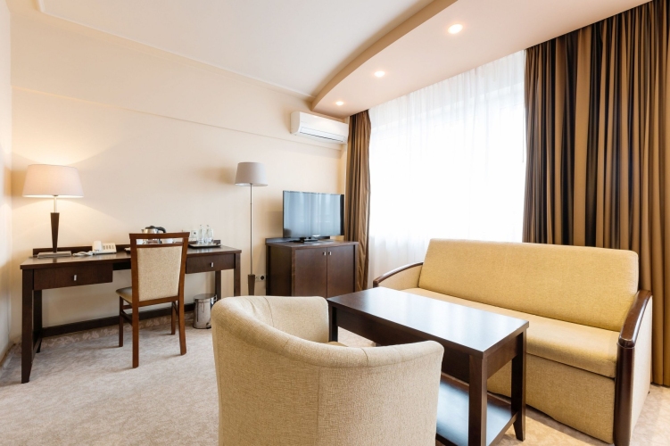 Hotel ,,Kudowa **** Manufaktura Relaksu” w Kudowie-Zdroju