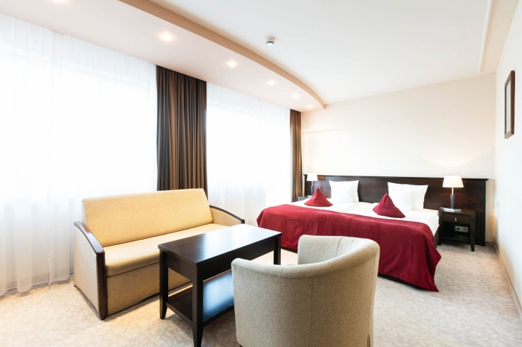 Hotel ,,Kudowa **** Manufaktura Relaksu” w Kudowie-Zdroju