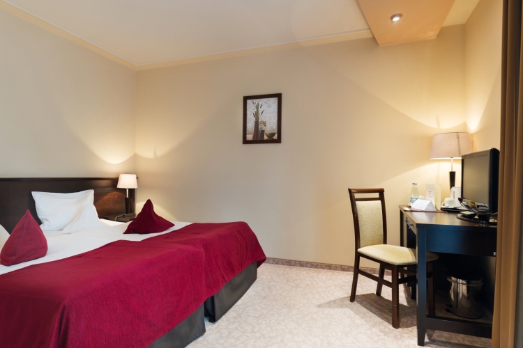 Hotel ,,Kudowa **** Manufaktura Relaksu” w Kudowie-Zdroju