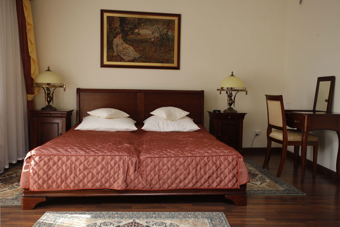 Klinika Uzdrowiskowa „Pod Tężniami" im. Jana Pawła II w Ciechocinku