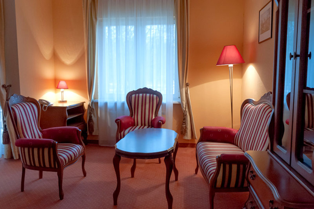 Instytut Zdrowia Człowieka w Uniejowie