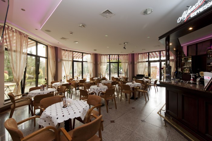 Klinika Uzdrowiskowa „Pod Tężniami" im. Jana Pawła II w Ciechocinku