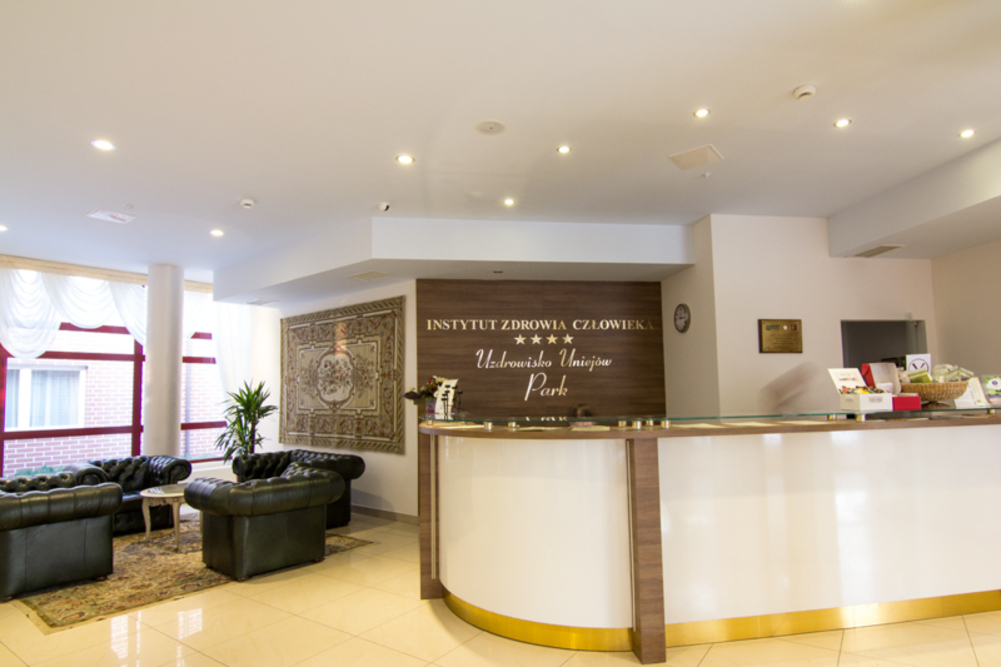 Instytut Zdrowia Człowieka w Uniejowie