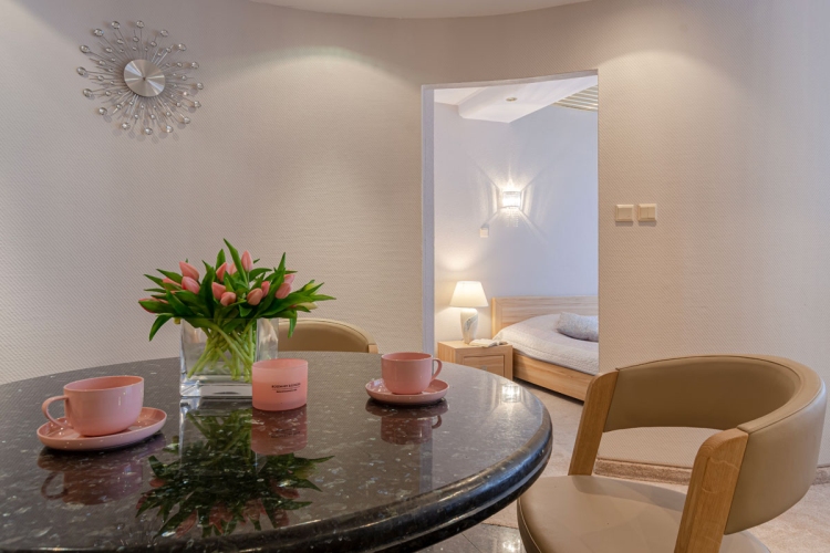 Hotel ,,Ustka” w Ustce