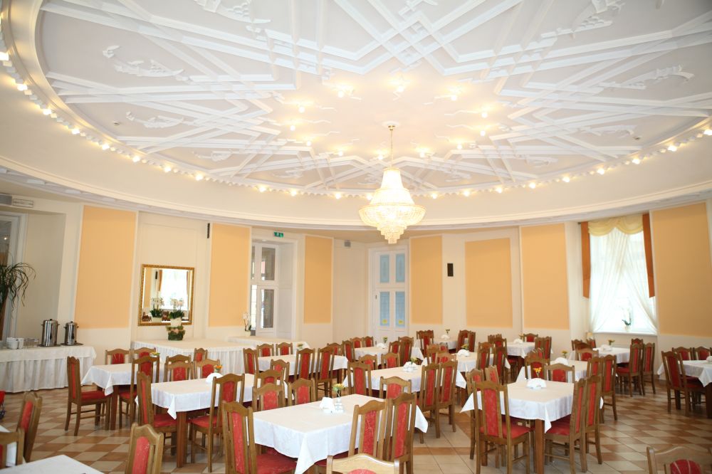 Ośrodek Sanatoryjno-Wypoczynkowy ,,Lwigród'' w Krynicy-Zdroju