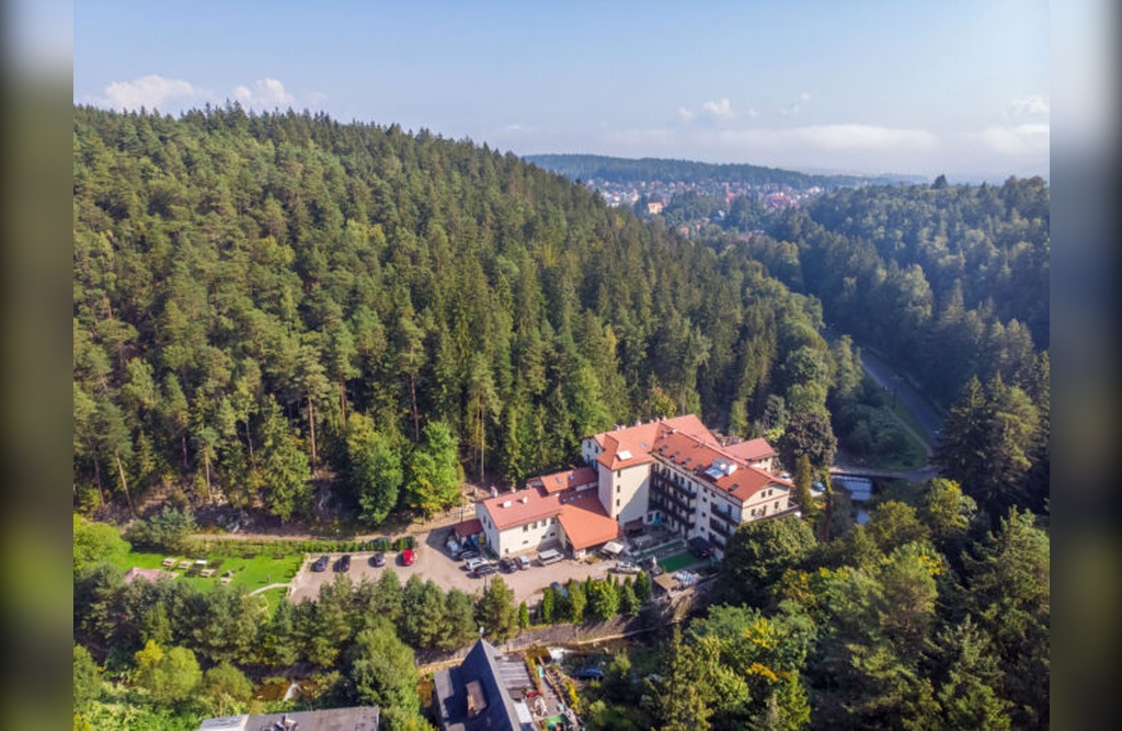 SANATORIUM UZDROWISKOWE MALWA W POLANICY ZDROJU