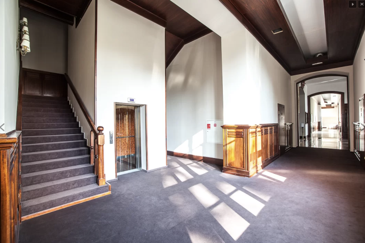 „Pałac Łazienki II” w Ciechocinku