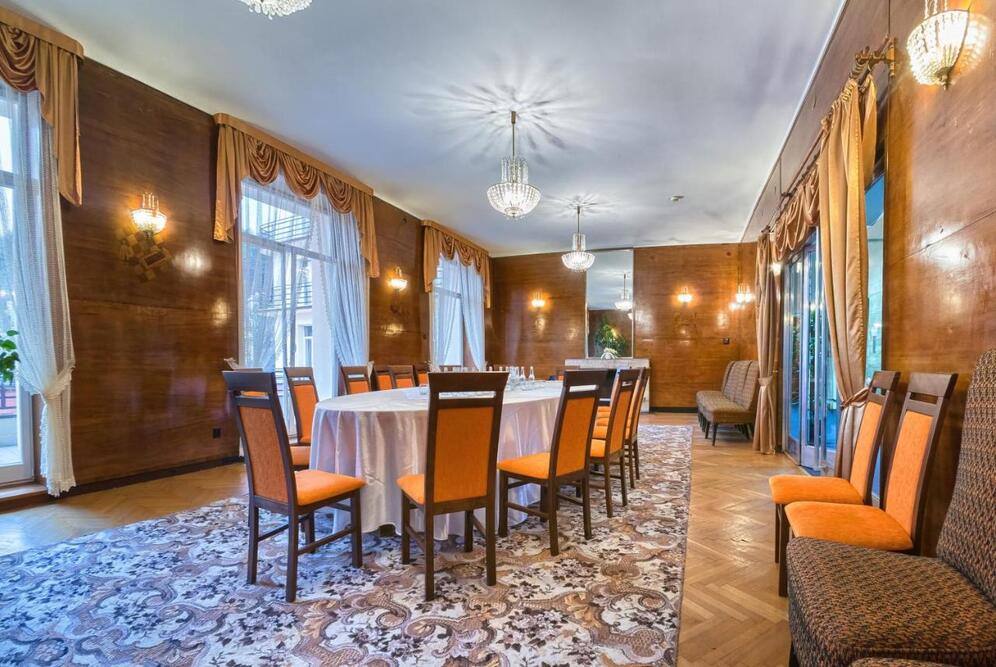 Nowy Dom Zdrojowy w Krynicy-Zdroju (Uzdrowisko Krynica-Żegiestów)