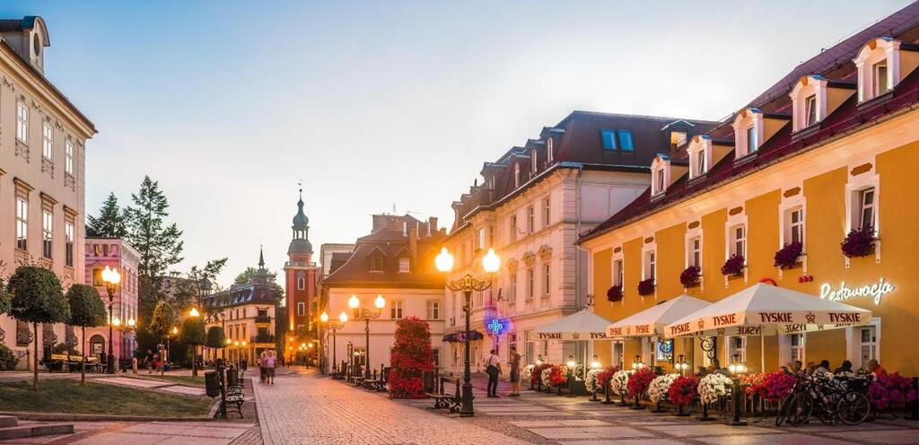 Hotel Kuracyjny Caspar *** w Cieplicach Śląskich