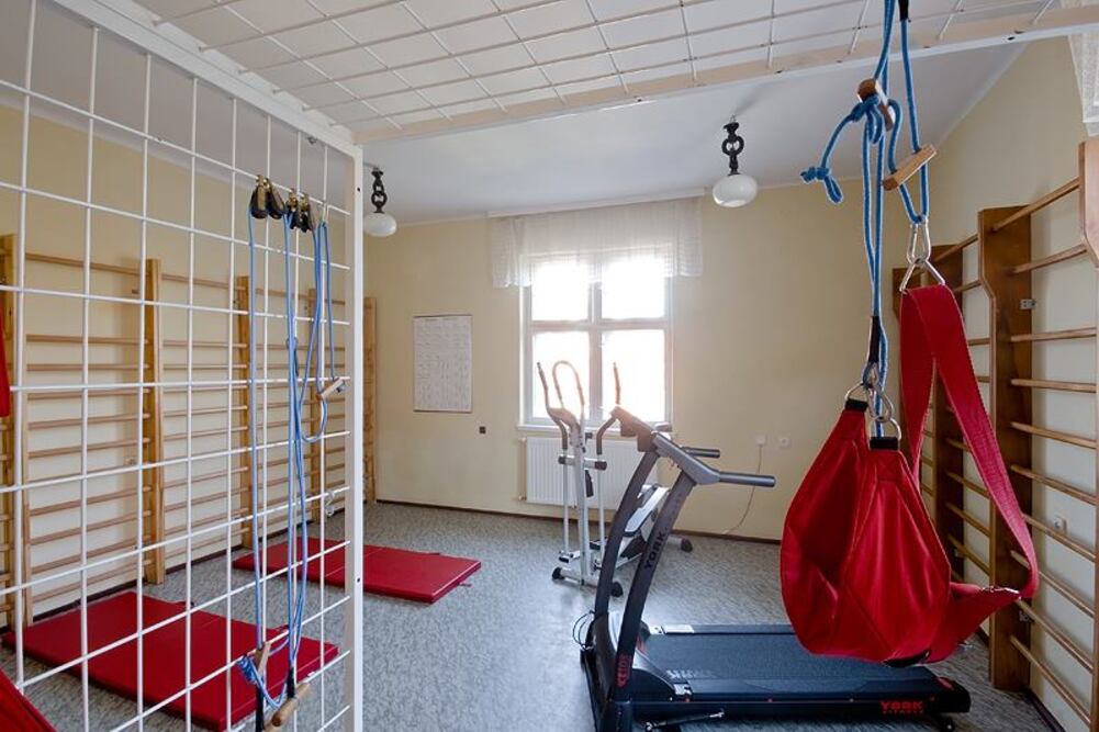 Sanatorium Uzdrowiskowe „Azalia" w Szczawnie-Zdroju