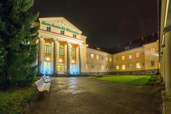 Nowe Łazienki Mineralne – Szpital Uzdrowiskowy w Krynicy-Zdroju