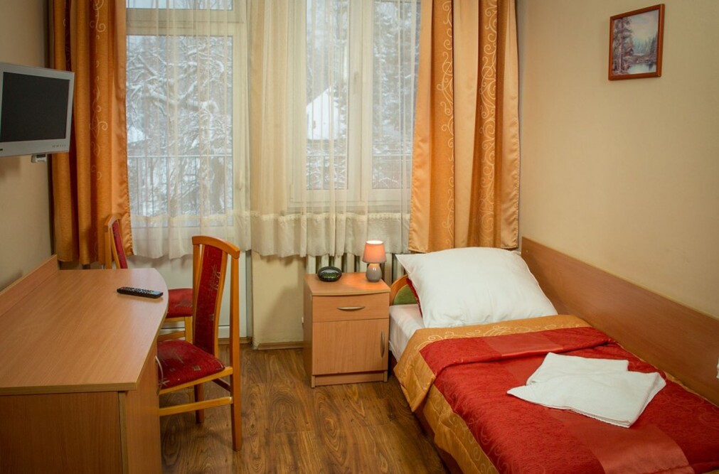 Sanatorium Uzdrowiskowe Azalia w Szczawnie-Zdroju