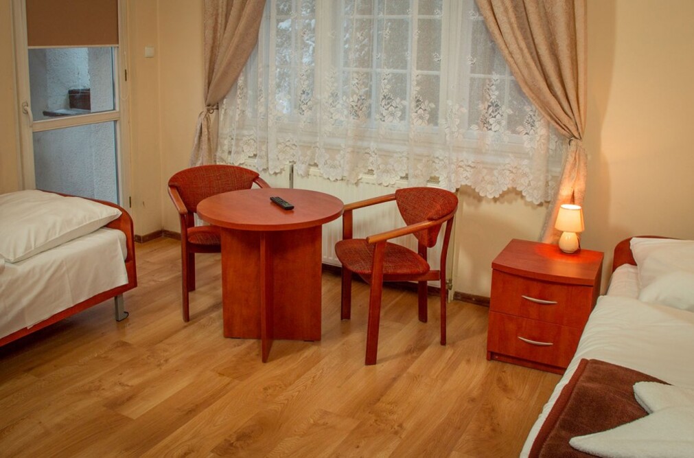 Sanatorium Uzdrowiskowe Azalia w Szczawnie-Zdroju