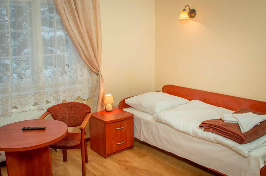 Sanatorium Uzdrowiskowe „Azalia" w Szczawnie-Zdroju