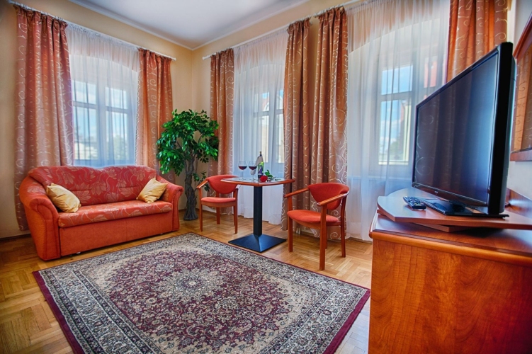 Hotel Kuracyjny „Caspar ***” w Cieplicach Śląskich-Zdroju