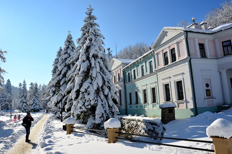 Sanatorium Uzdrowiskowe „Stare Łazienki” w Iwoniczu-Zdrowiu