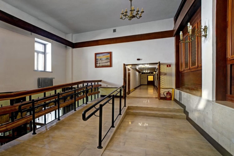 Sanatorium Uzdrowiskowe „Stare Łazienki” w Iwoniczu-Zdrowiu