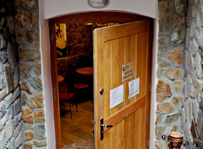 Dom Zdrojowy — Uzdrowisko Świeradów