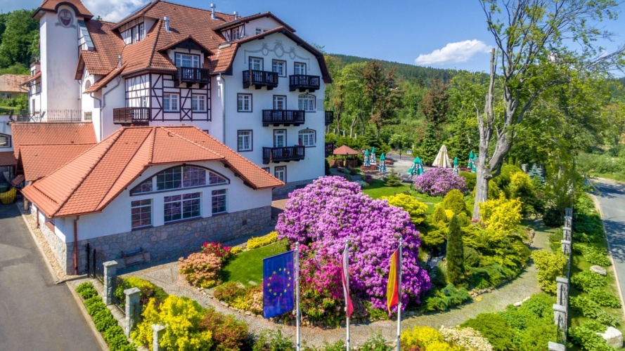 Park Hotel **** „KUR&SPA Buczyński” w Świeradowie-Zdroju