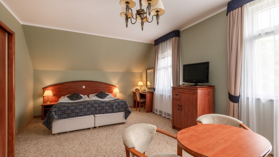 Park Hotel **** „KUR&SPA Buczyński” w Świeradowie-Zdroju