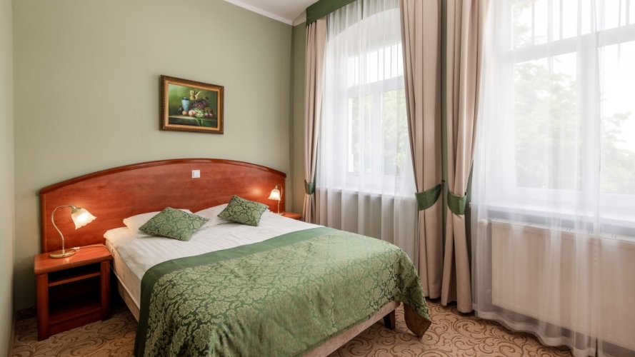 Park Hotel **** „KUR&SPA Buczyński” w Świeradowie-Zdroju