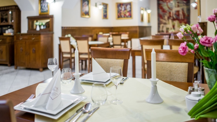 Park Hotel **** „KUR&SPA Buczyński” w Świeradowie-Zdroju