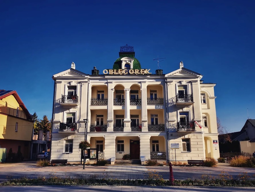 Sanatorium Uzdrowiskowe „Oblęgorek" w Busku-Zdroju