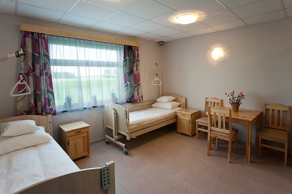 Dom Opieki dla Osób Starszych „Dęby" w Dobrych