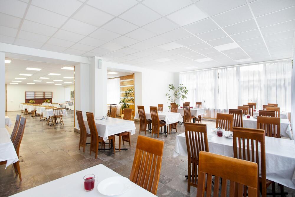 Sanatorium Uzdrowiskowe Moniuszko w Dusznikach-Zdroju