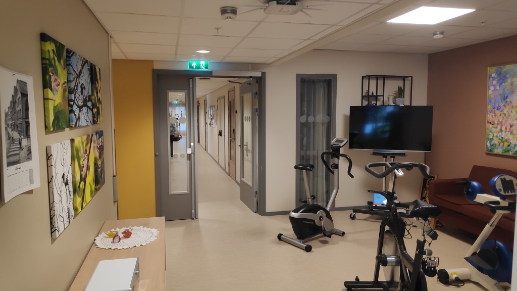 Dom Opieki „Willa Harmonia" w Pruszkowie dysponuje nowoczesnym sprzętem rehabilitacyjnym