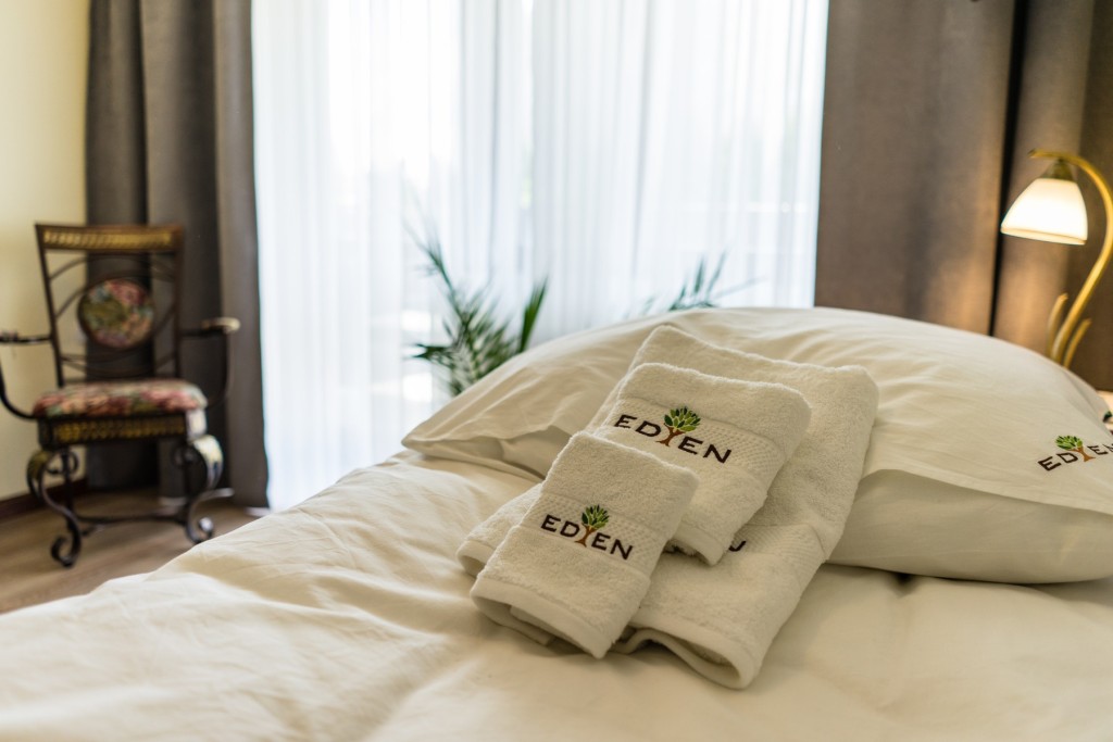 Pensjonat Seniora „Eden" w miejscowości Maniowy