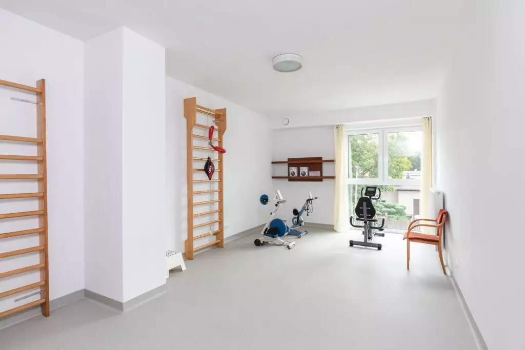 Dom Opieki „Senior Care" w Kazuniu Nowym dysponuje własną salą do rehabilitacji ruchowej