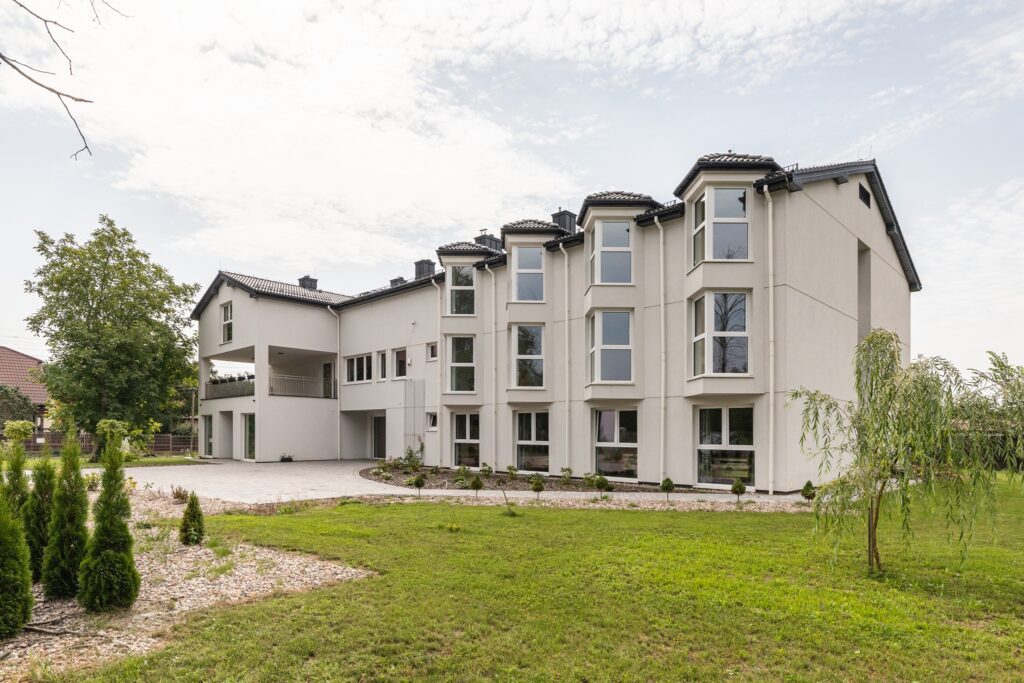 Dom Opieki „Senior Care" w Kazuniu Nowym