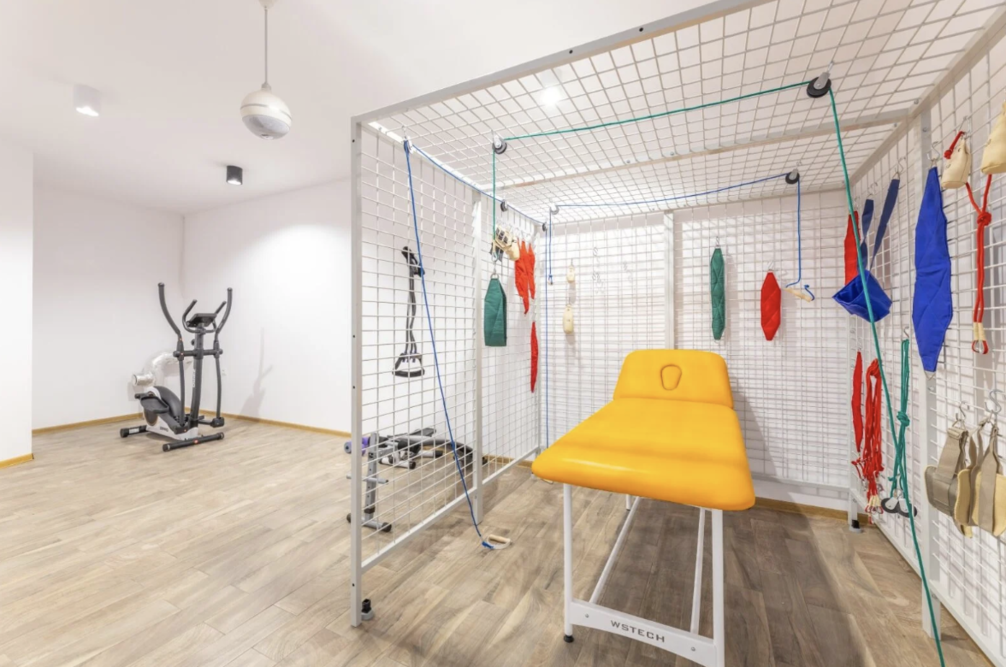 Dom Seniora „Seniorówka" w Starej Wsi  dysponuje salą do rehabilitacju ruchowej