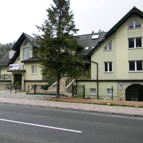 Dom Seniora „SilesiaMED” w Brennej