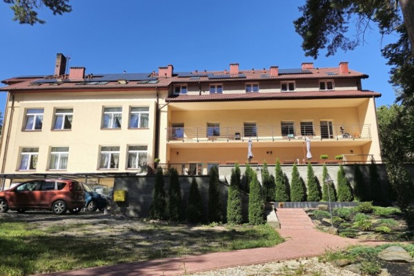 Dom Opieki „Leśna Oaza” w Chęcinach