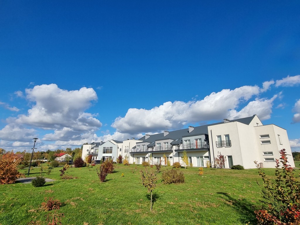 Dom Seniora „Anna" w Smulskiej i otaczający go ogród