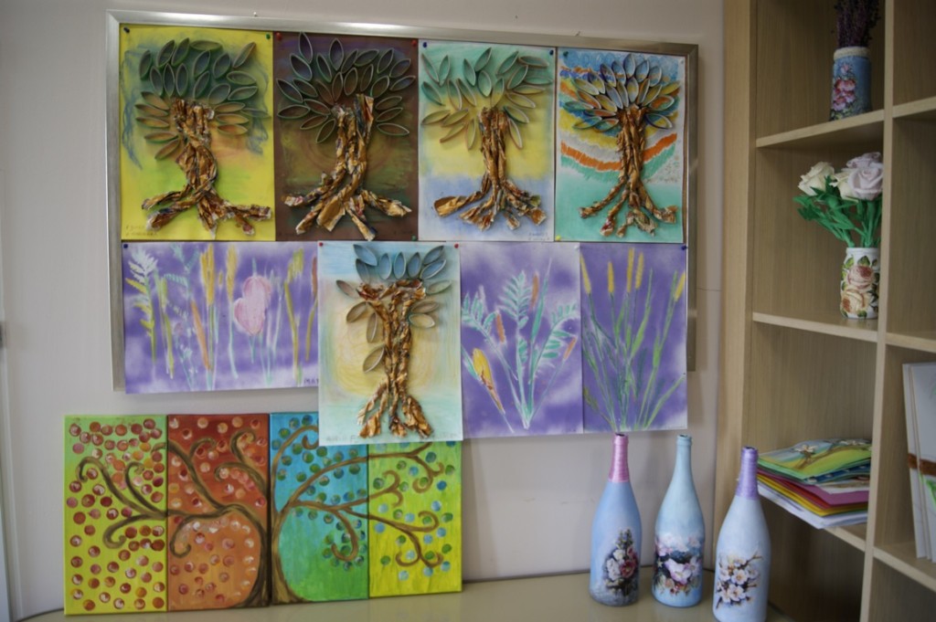 Prace plastyczne mieszkańców Domu Opieki „Lawendowy Dom” w Bielsku-Białej