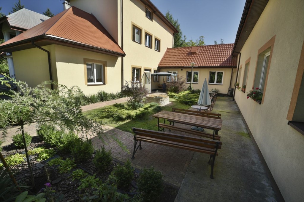 Dom Opieki „Przystań" w Józefowie