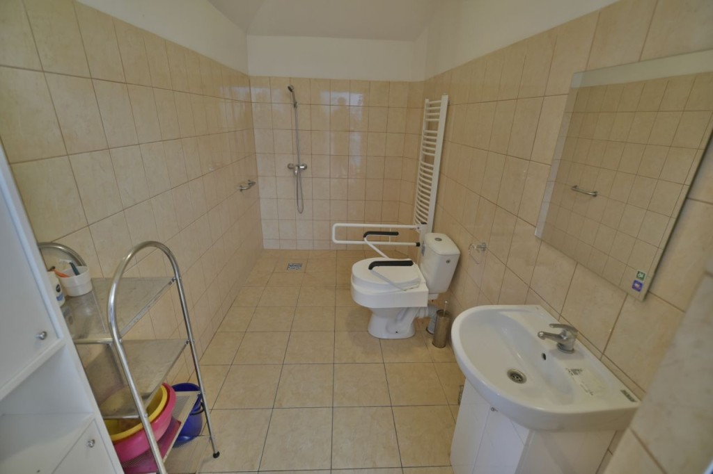 Dom Opieki „Przystań" w Józefowie