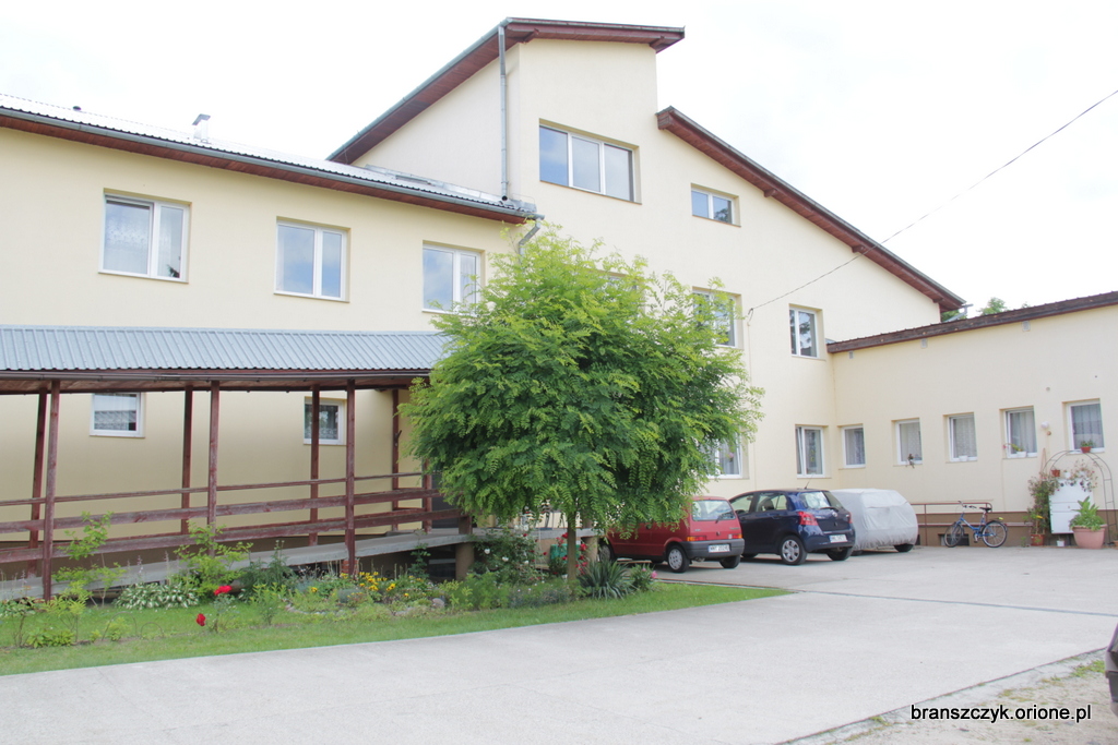 Dom Emeryta im. Świętego Alojzego Orione w Brańszczyku