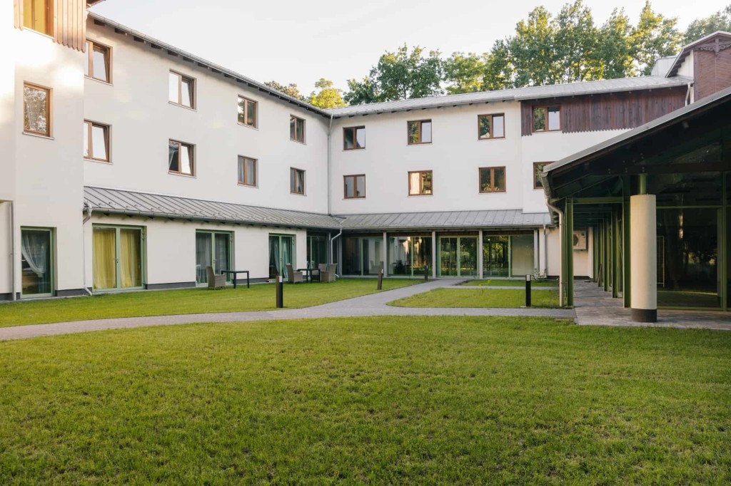 Willa Milanówek - Rezydencja Seniora w Milanówku