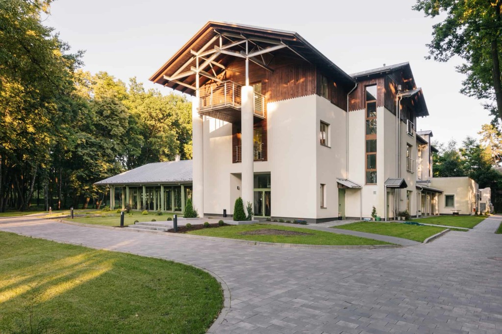 Willa Milanówek - Rezydencja Seniora w Milanówku